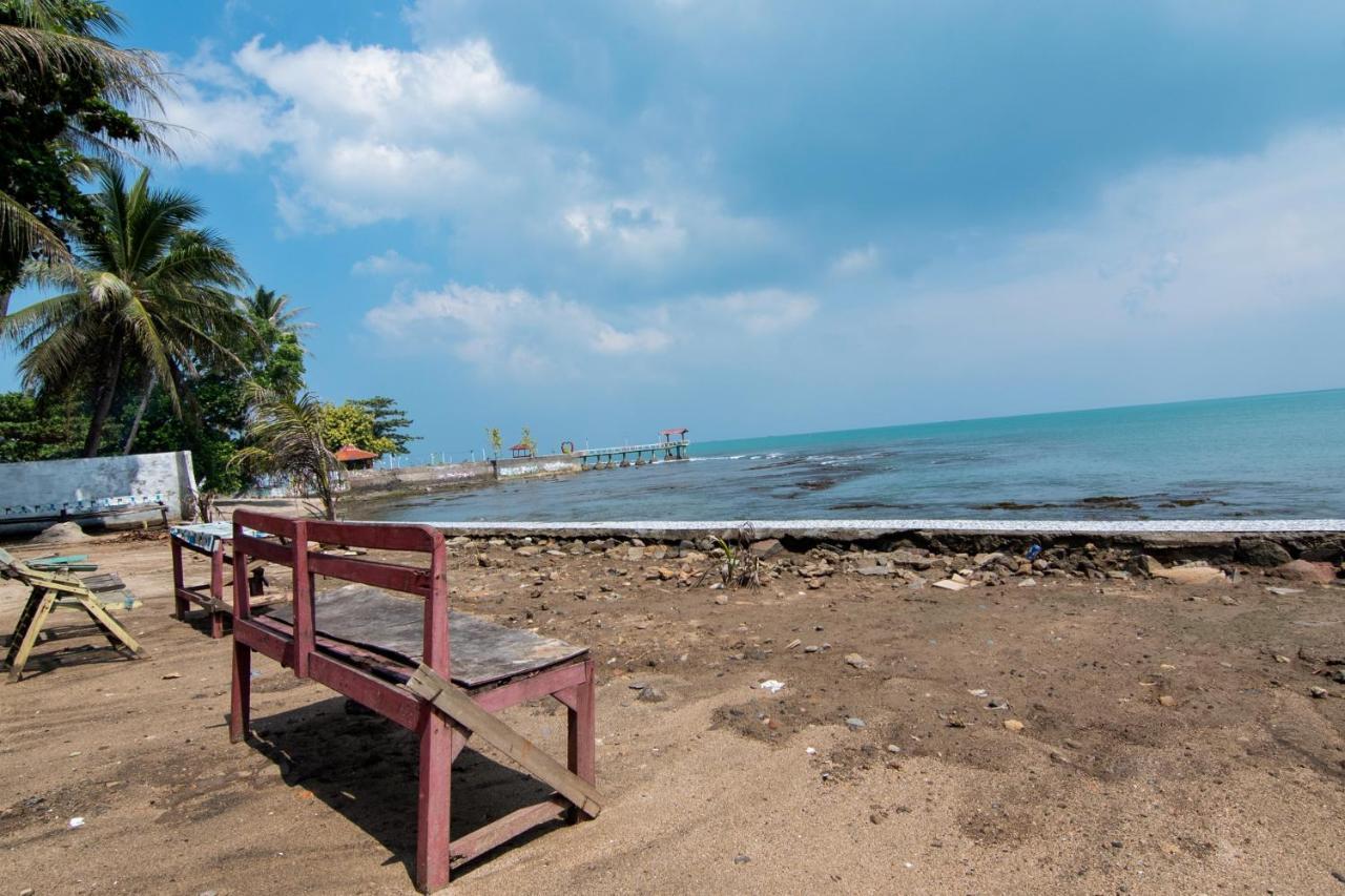 Oyo 3050 Hotasi Seaview Syariah Hotel Anyer Ngoại thất bức ảnh
