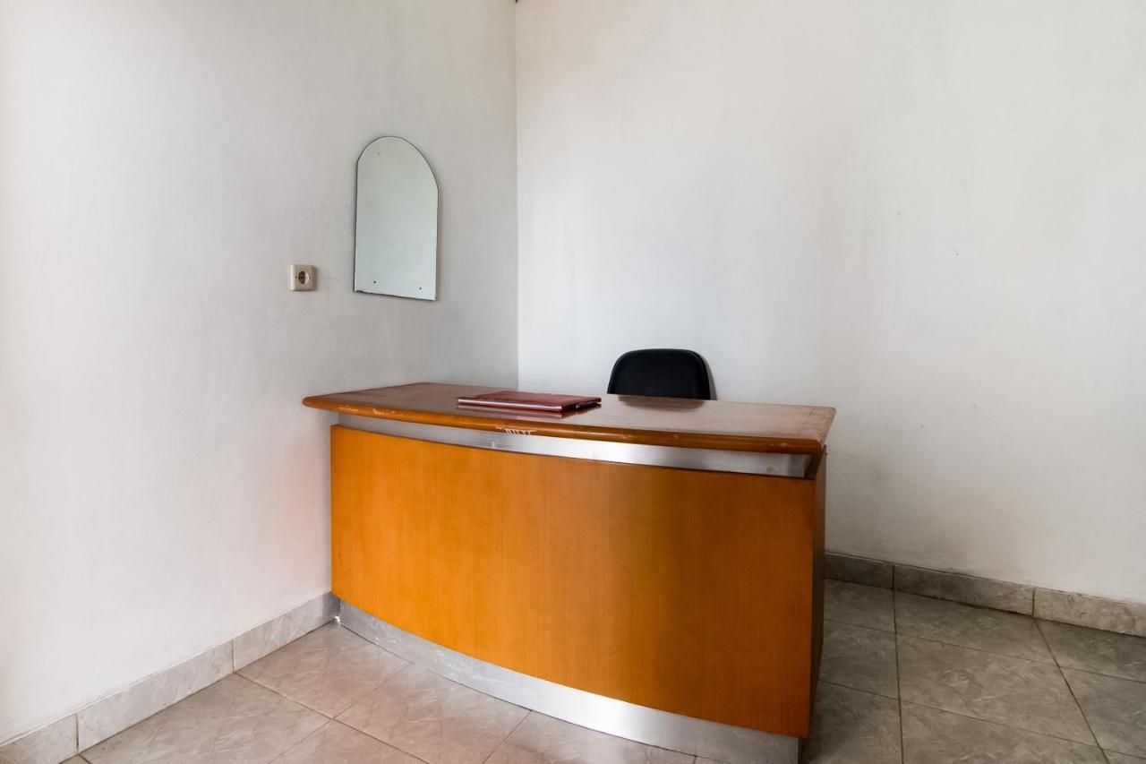 Oyo 3050 Hotasi Seaview Syariah Hotel Anyer Ngoại thất bức ảnh