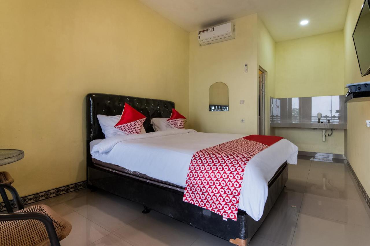 Oyo 3050 Hotasi Seaview Syariah Hotel Anyer Ngoại thất bức ảnh