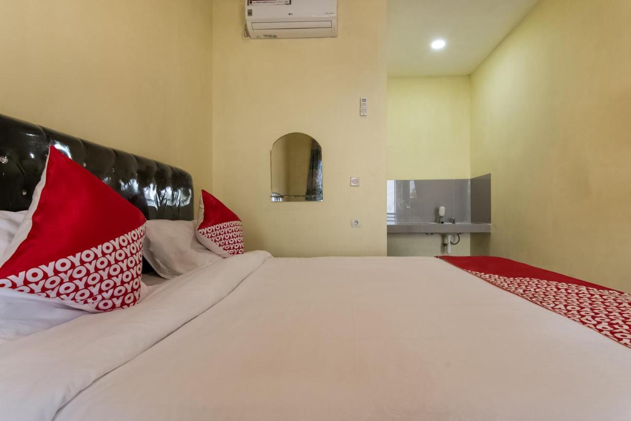 Oyo 3050 Hotasi Seaview Syariah Hotel Anyer Ngoại thất bức ảnh