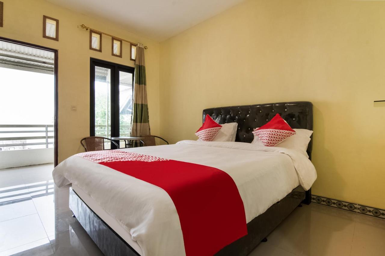 Oyo 3050 Hotasi Seaview Syariah Hotel Anyer Ngoại thất bức ảnh