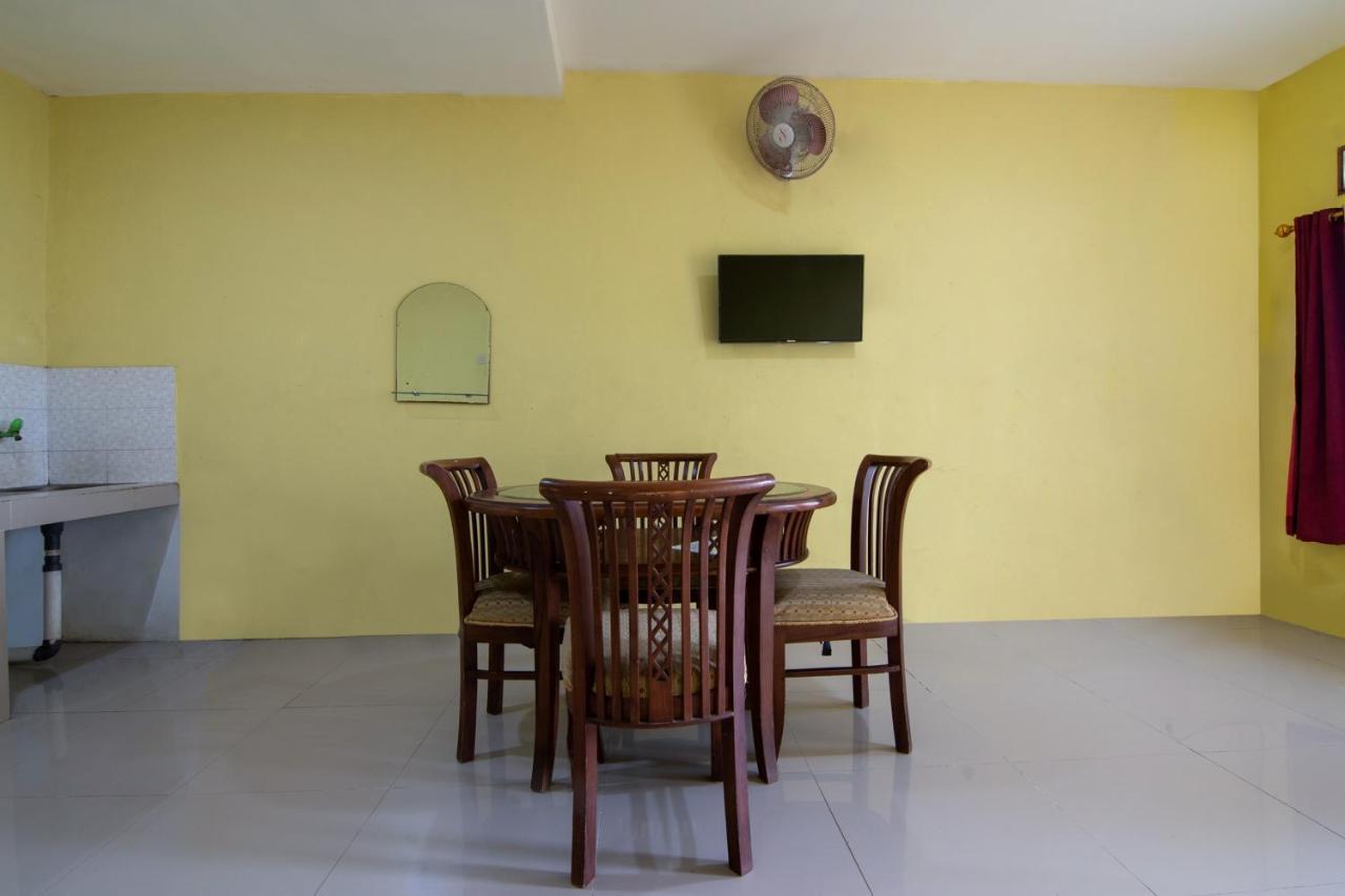 Oyo 3050 Hotasi Seaview Syariah Hotel Anyer Ngoại thất bức ảnh